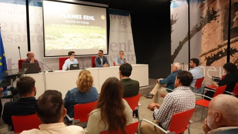 La Diputación de Badajoz ha presentado este martes el plan PAI de la Agrupación Urbana Funcional de Olivenza, una programación que prevé 15 intervenciones en diez municipios. / LP La Diputación de Badajoz ha presentado este martes el plan PAI de la Agrupación Urbana Funcional de Olivenza, una programación que prevé 15 intervenciones en diez municipios. / LP