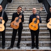 Cáceres Guitar Quartet está integrado por Carlos Almoril, Ignacio Garrido, Juan José Rodríguez y Jacinto Sánchez. / LP Cáceres Guitar Quartet está integrado por Carlos Almoril, Ignacio Garrido, Juan José Rodríguez y Jacinto Sánchez. / LP