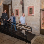 La Diputación de Cáceres ha financiado la colocación de cuatro rampas en la Concatedral de Santa María. / LP La Diputación de Cáceres ha financiado la colocación de cuatro rampas en la Concatedral de Santa María. / LP