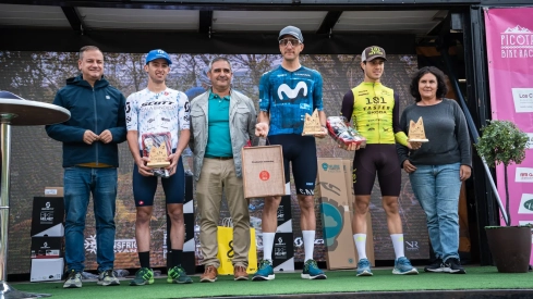 Cristina Morán, Fran Rus y la pareja David Valero-José Dias, grandes triunfadores de la OESTE Picota Bike Race by Orquín 2026. / LP Cristina Morán, Fran Rus y la pareja David Valero-José Dias, grandes triunfadores de la OESTE Picota Bike Race by Orquín 2026. / LP