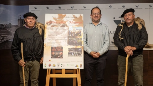 Presentación este viernes de la Festa d'as Castañas, conocida como As Borralás, que se celebrará el 31 de octubre próximo. / LP