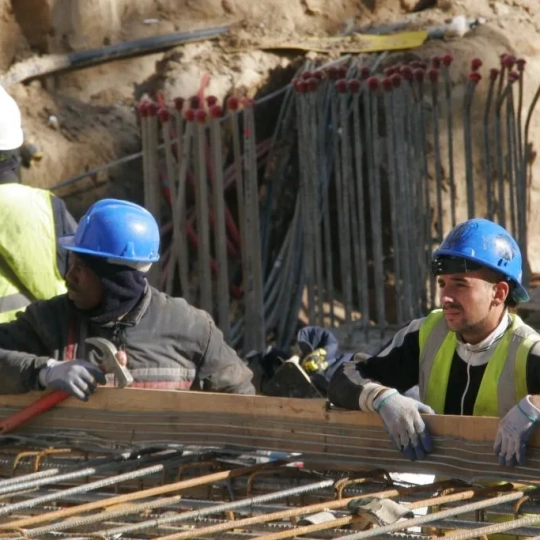 La construcción extremeña necesita 10.000 trabajadores más, según las estimaciones de la Confederación Nacional de la Construcción. / CEDIDA La construcción extremeña necesita 10.000 trabajadores más, según las estimaciones de la Confederación Nacional de la Construcción. / CEDIDA