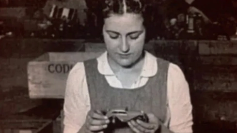 Cáceres acoge una exposición sobre la historia del trabajo femenino en España. / LP Cáceres acoge una exposición sobre la historia del trabajo femenino en España. / LP