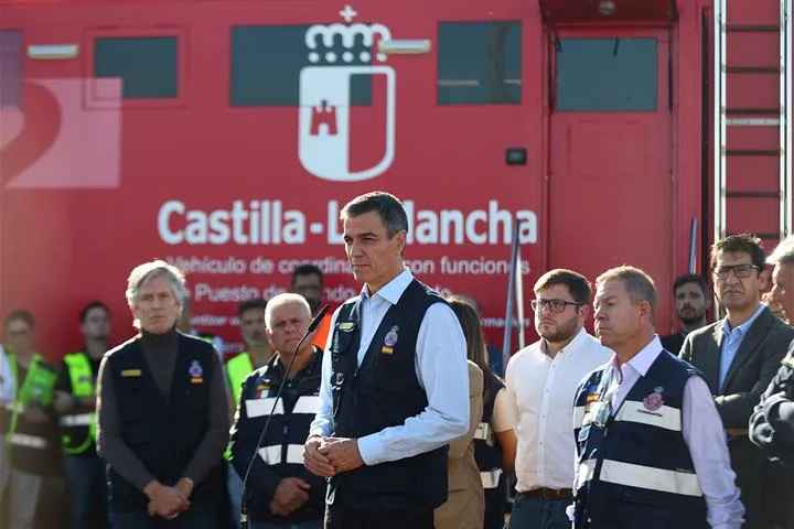El presidente del Gobierno, Pedro Sánchez, se ha comprometido este miércoles a esclarecer las causas del accidente ferroviario de Urda. / LA MONCLOA El presidente del Gobierno, Pedro Sánchez, se ha comprometido este miércoles a esclarecer las causas del accidente ferroviario de Urda. / LA MONCLOA