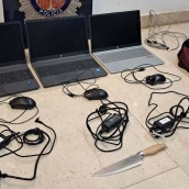 La Policía Nacional ha detenido a un joven de 28 años acusado de robar en el IES Cuatro Caminos de Don Benito. / LP La Policía Nacional ha detenido a un joven de 28 años acusado de robar en el IES Cuatro Caminos de Don Benito. / LP
