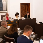 Pleno de la Diputación de Cáceres celebrado este jueves en el Palacio Provincial. / LP Pleno de la Diputación de Cáceres celebrado este jueves en el Palacio Provincial. / LP