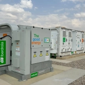 Batería hibridada con tecnología fotovoltaica instalada en Campo Arañuelo. / Archivo Batería hibridada con tecnología fotovoltaica instalada en Campo Arañuelo. / Archivo
