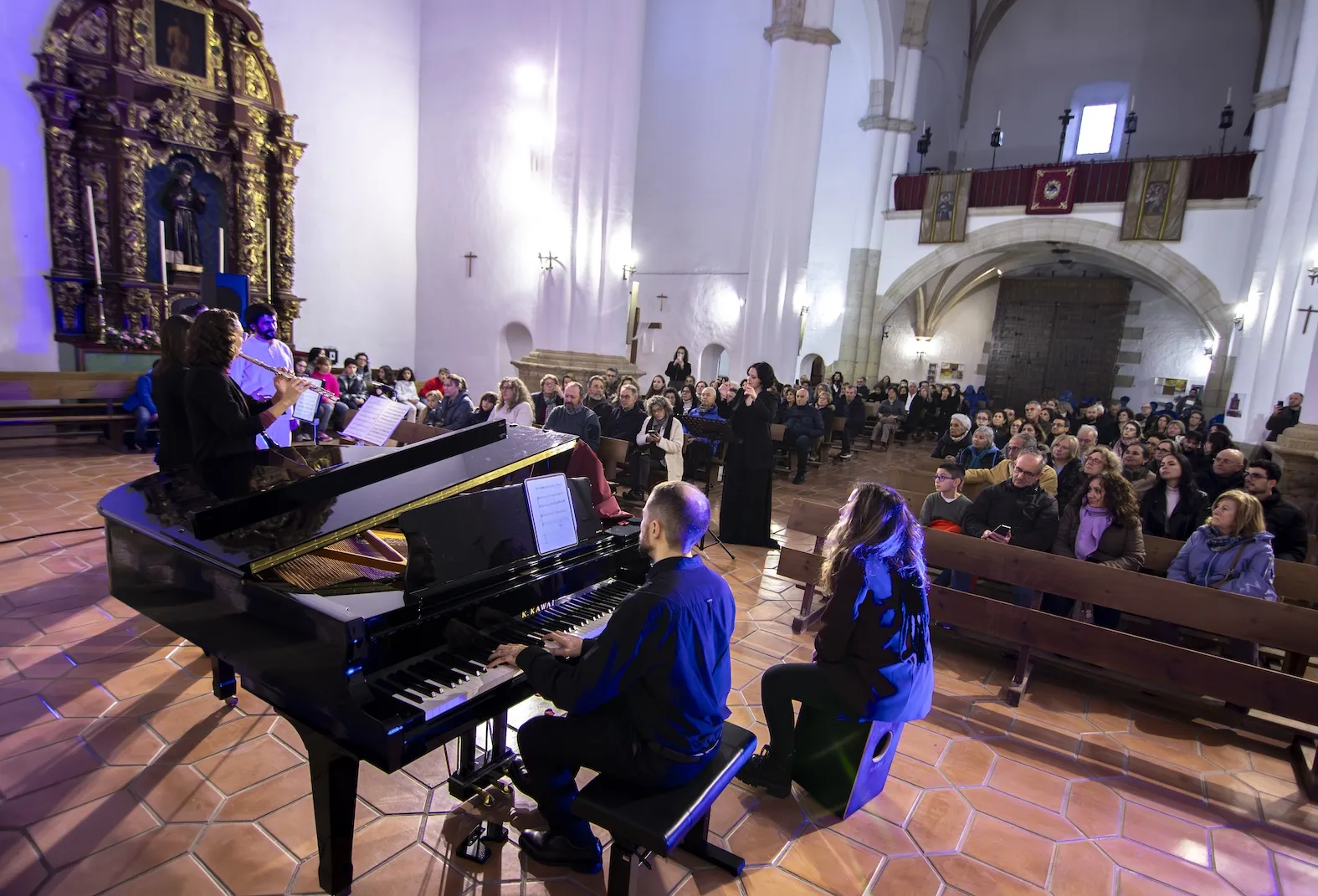 La ciudad monumental de Cáceres "reconstruye la humanidad” con la Novena de Beethoven.