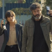 Isaac Férriz y Verónica Echegui encarnan a los dos agentes que a lo largo de seis capítulos deben descubrir quién o quiénes están detrás de los asesinatos. / LP Isaac Férriz y Verónica Echegui encarnan a los dos agentes que a lo largo de seis capítulos deben descubrir quién o quiénes están detrás de los asesinatos. / LP