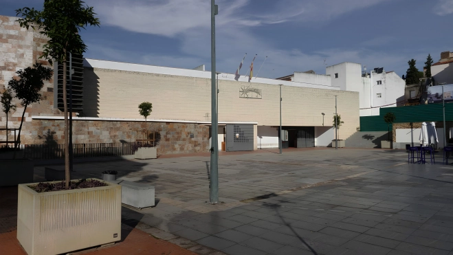 Plaza Luis de Morales 1 Plaza Luis de Morales 1