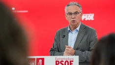 El presidente de la Comisión Gestora del PSOE de Extremadura, José Luis Quintana. / LP