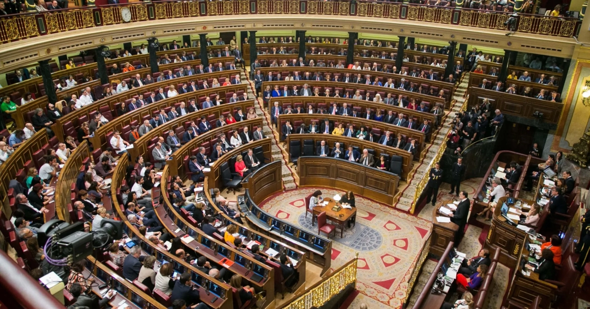 El Congreso rechaza la ley de Vox para prohibir el burka con el único ...