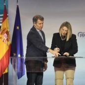 Alberto Núñez Feijóo y María Guardiola en una imagen de archivo. / LP Alberto Núñez Feijóo y María Guardiola en una imagen de archivo. / LP
