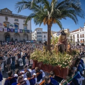 La Unión de Cofradías Penitenciales de Cáceres (UCP) ha presentado una guía de buenas prácticas, plasmada en un decálogo oficial. / LP