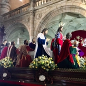 Paso de la Sagrada Cena que procesiona este Jueves Santo en Cáceres. / LP