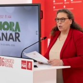  La coordinadora del Comité Organizador del 16º congreso extraordinario del PSOE extremeño, Carmen Yáñez, este jueves. / LP 