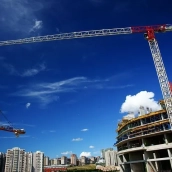 La construcción en Extremadura no alcanza a cubrir la creación de hogares. / LP La construcción en Extremadura no alcanza a cubrir la creación de hogares. / LP
