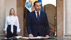 Óscar Fernández Calle en el juramento de cargo esta mañana en Mérida. / EP