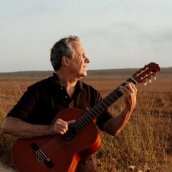 João Afonso, este martes en Noches de Santa María. / LP João Afonso, este martes en Noches de Santa María. / LP